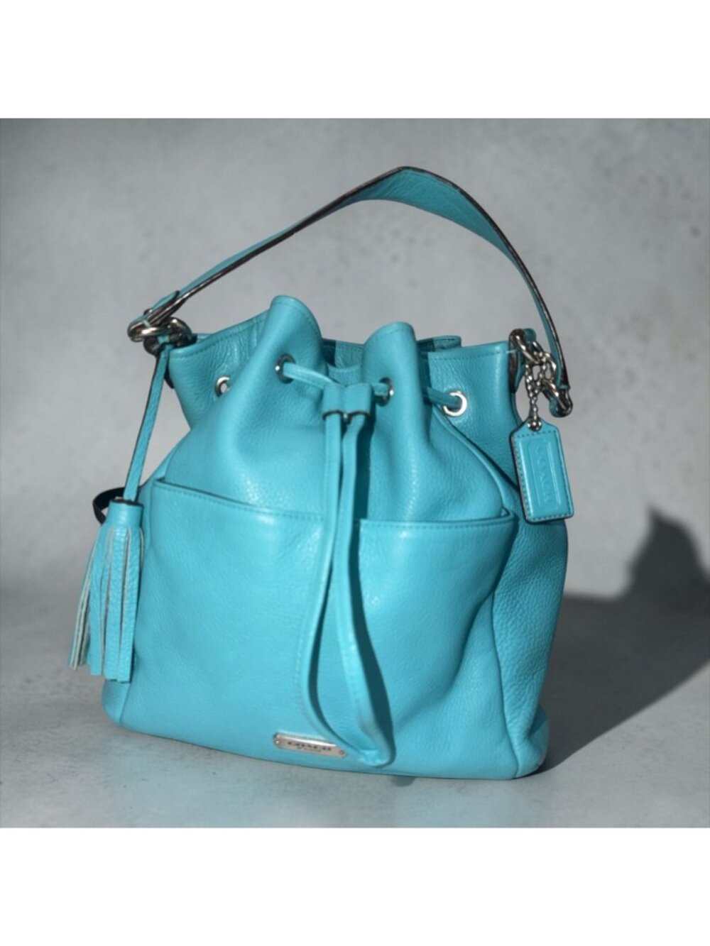 Coach Avery Drawstring Bucket Bag F27003 Robins Egg Blue Pebbled Leather Purse - Picture 2 of 10